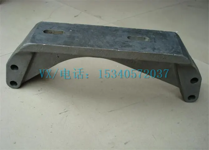 适用于康明斯4061178-20变扭器冷却器支架