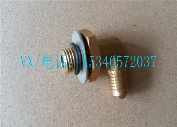 适用于青岛康明斯发动机阳性弯接头3037535原厂配件