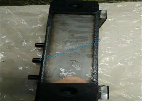 康明斯维修3006098-20变扭器冷却器